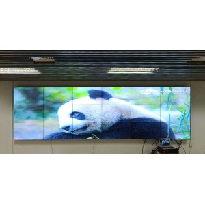 北京大鐘寺中坤廣場(chǎng)三星46寸1.7mm3X6工程案例